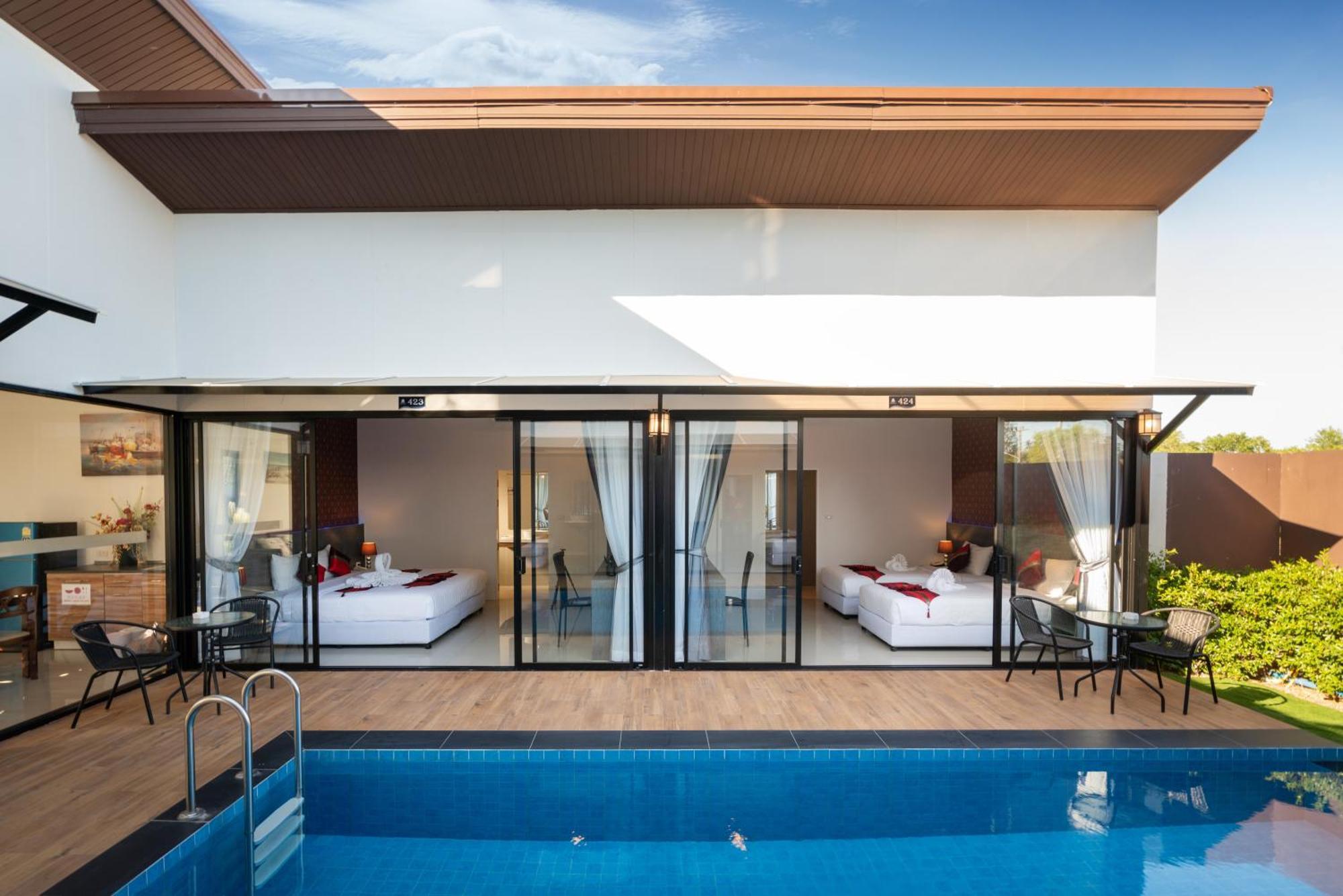 Hotel Thames Tara Pool Phuket - Sha Extra