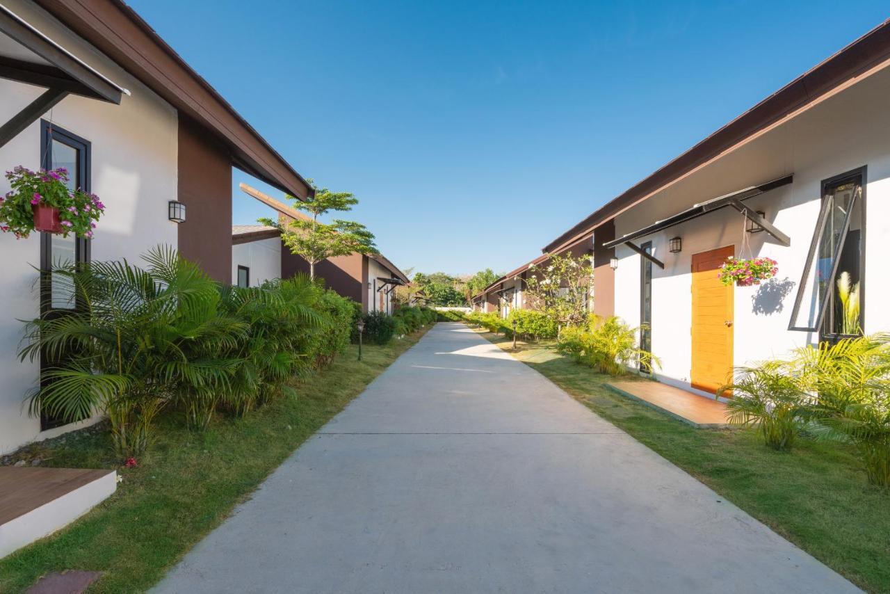 Thames Tara Pool Phuket - Sha Extra 5*
